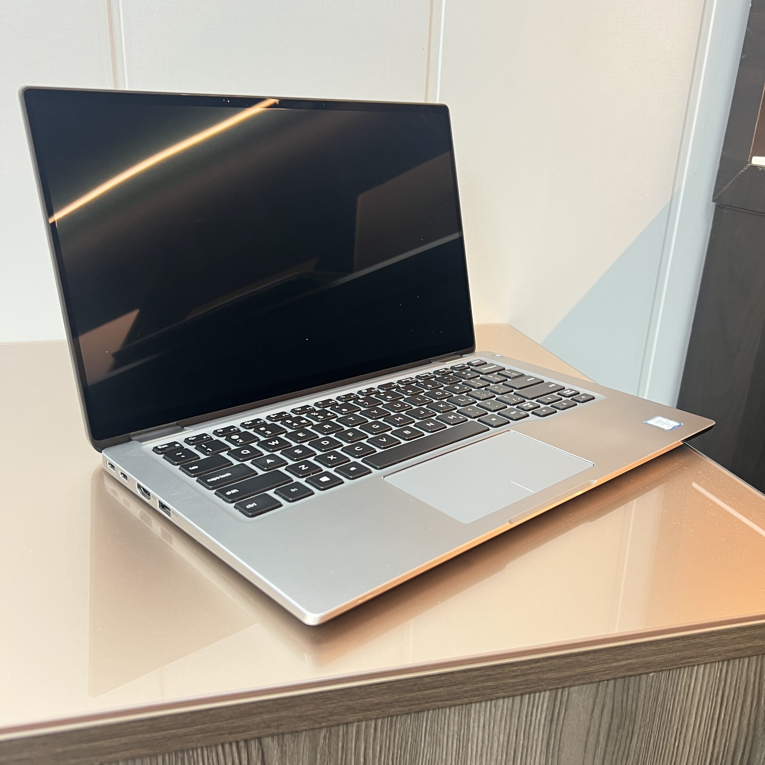 Dell Latitude 7400 360 convertible premium laptop