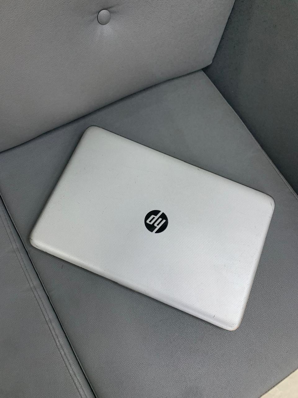 HP 15 inch low budget laptop for beginner or students i3