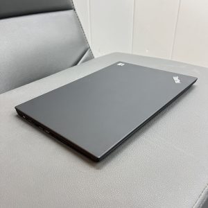 The Perfect Lightweight Pro Grade Laptop ThinkPad T480s